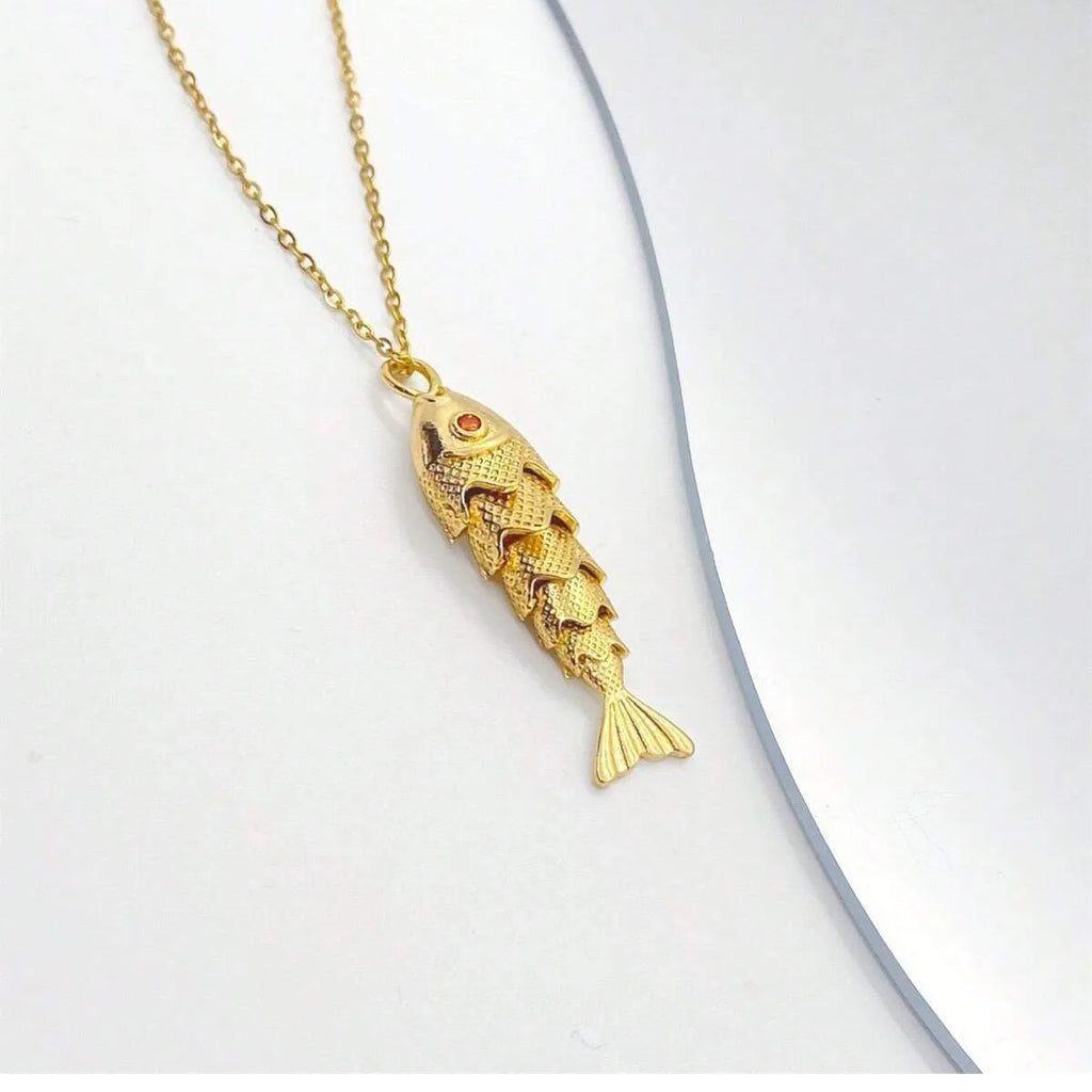 Exquisite Retro Fish Scale Texture Gold Color Stainless Steel Koi Carp Little Fish Pendant Necklace for Women Cute Jewelry Gifts